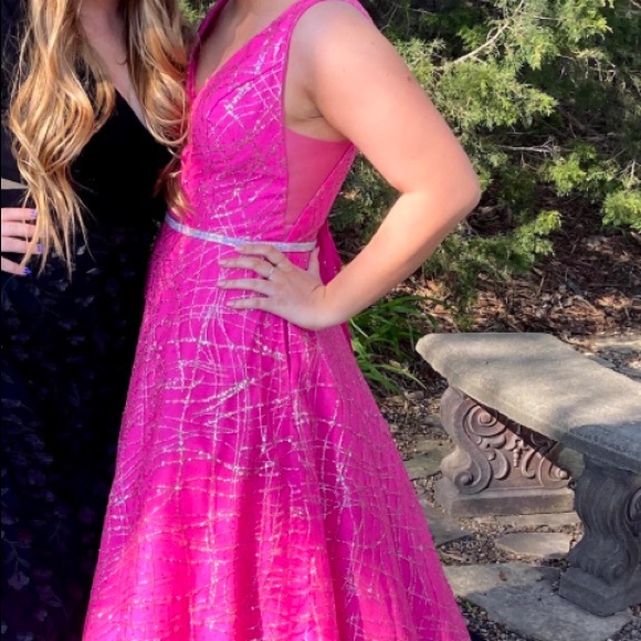 Dresses & Skirts - Prom Dress - Size 8 - great condition- worn once.